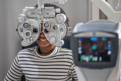 icl晶体植入手术在北京多少钱？眼科医院